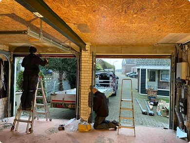 Montage door eigen specialisten