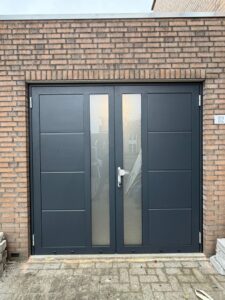 Berger Luxe-Line Openslaande Deuren Satin Plano Verticaal hardglas gesatineerd RAL 7016 in mat fijnstructuur