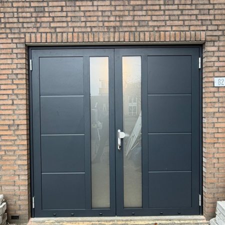 Berger Luxe-Line Openslaande Deuren Satin Plano Verticaal hardglas gesatineerd RAL 7016 in mat fijnstructuur